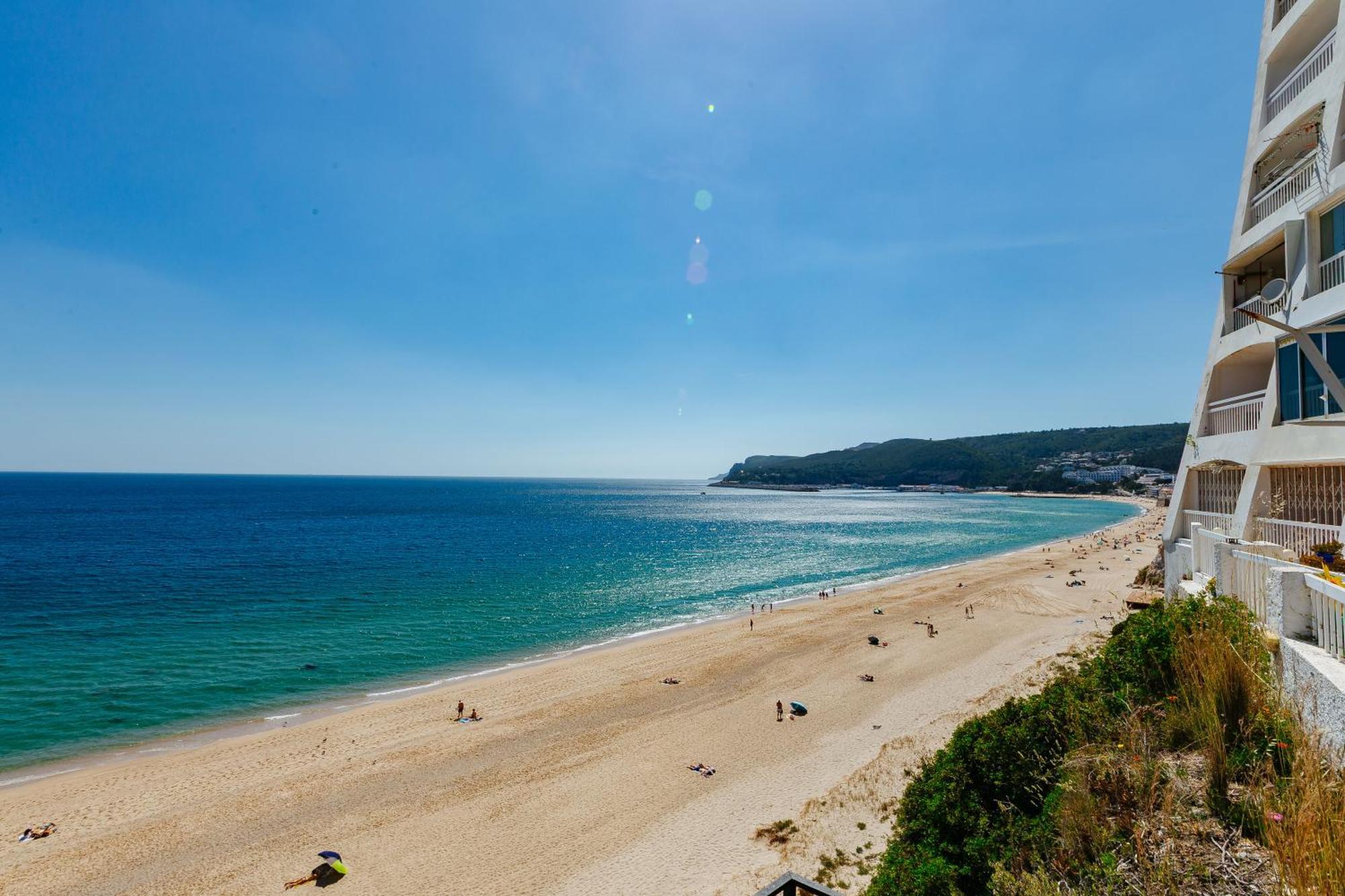 Rent4Rest - Sesimbra Ocean View Studio Exterior foto