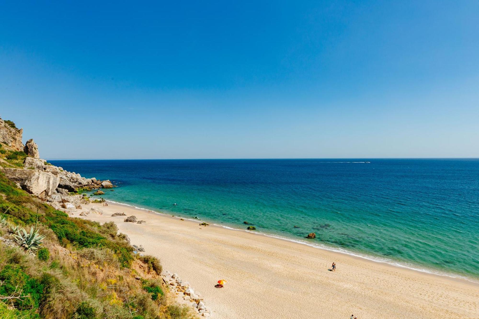 Rent4Rest - Sesimbra Ocean View Studio Exterior foto